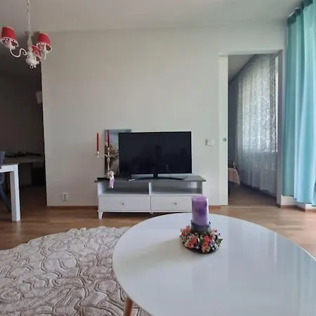 Modern And Cozy Nearby Metro Station * Espoo