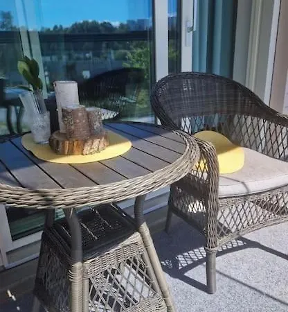 Modern And Cozy Nearby Metro Station